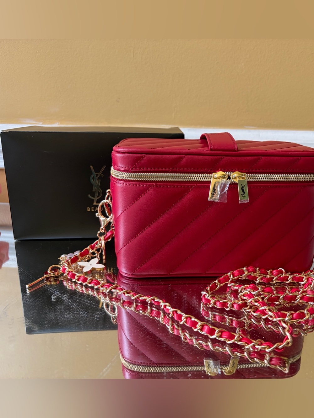 Yves Saint Laurent vanity case/crossbody bag - Picture 3 of 13